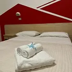 Otel Serafini 2*